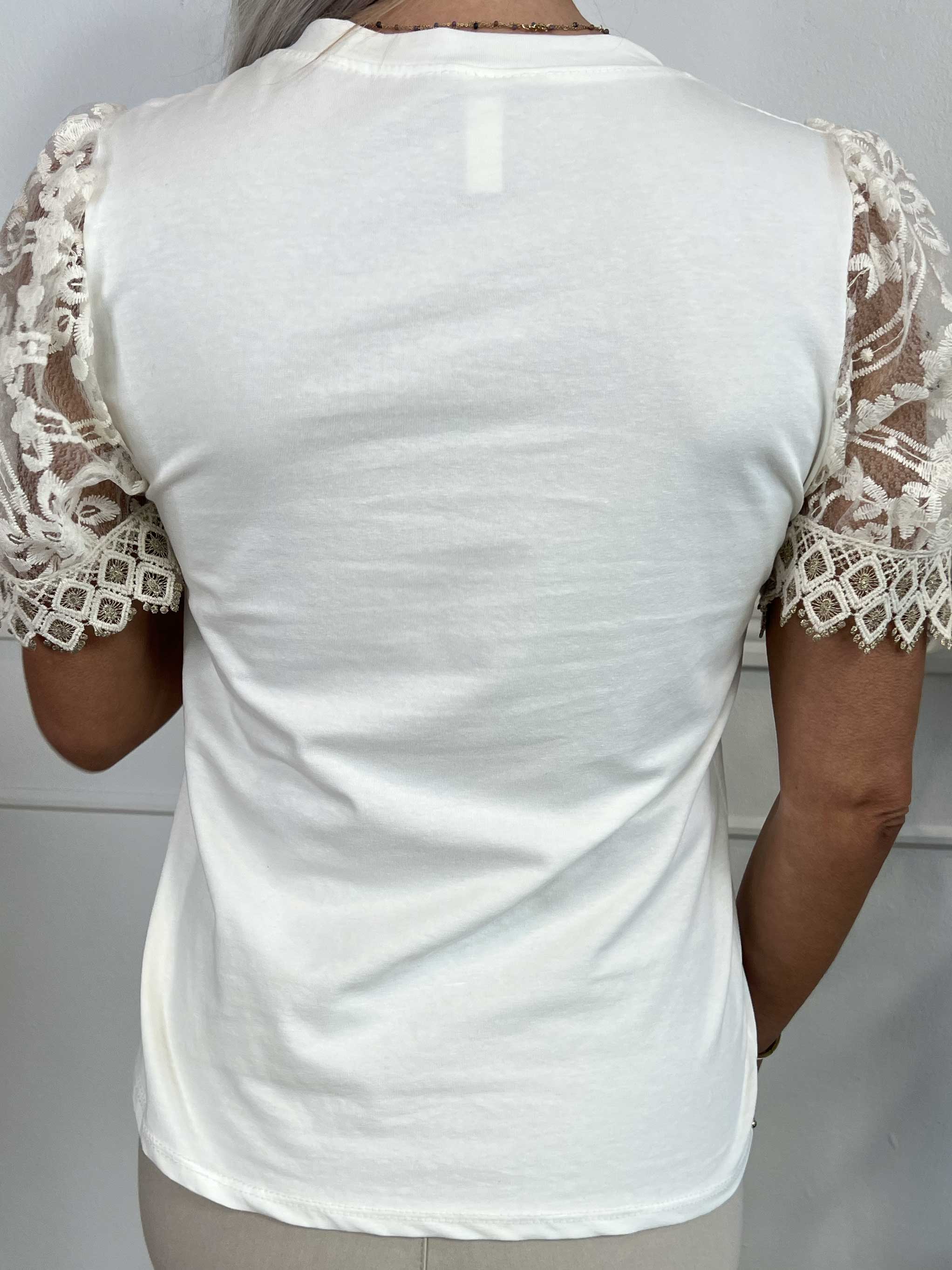 Nadine - T-shirt med ärmar i fin spets